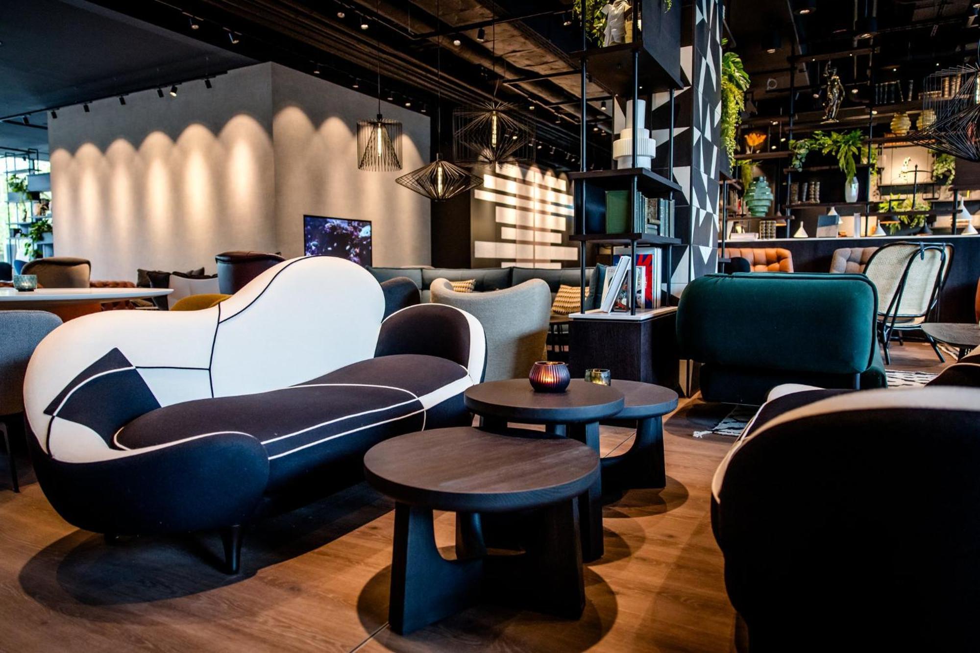 Motel One カールスルーエ エクステリア 写真