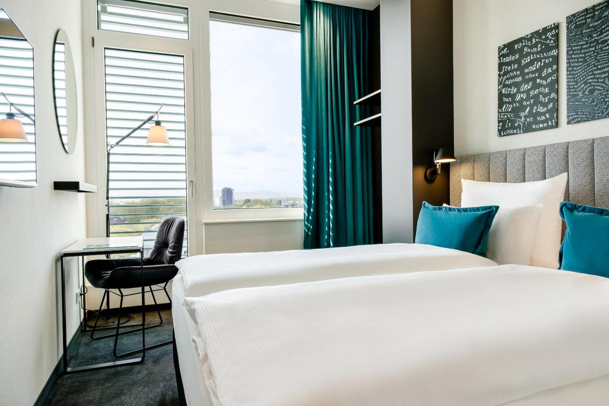 Motel One カールスルーエ エクステリア 写真