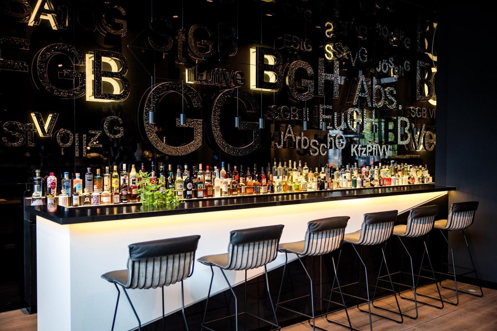 Motel One カールスルーエ エクステリア 写真