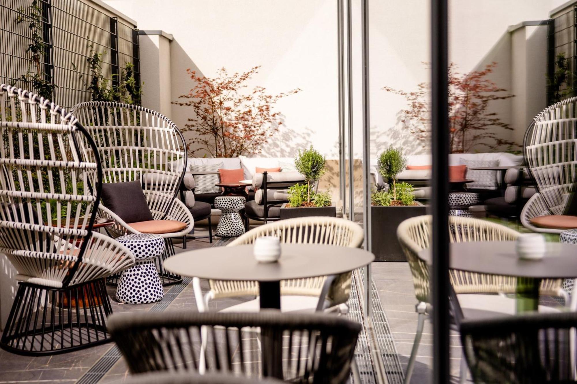 Motel One カールスルーエ エクステリア 写真