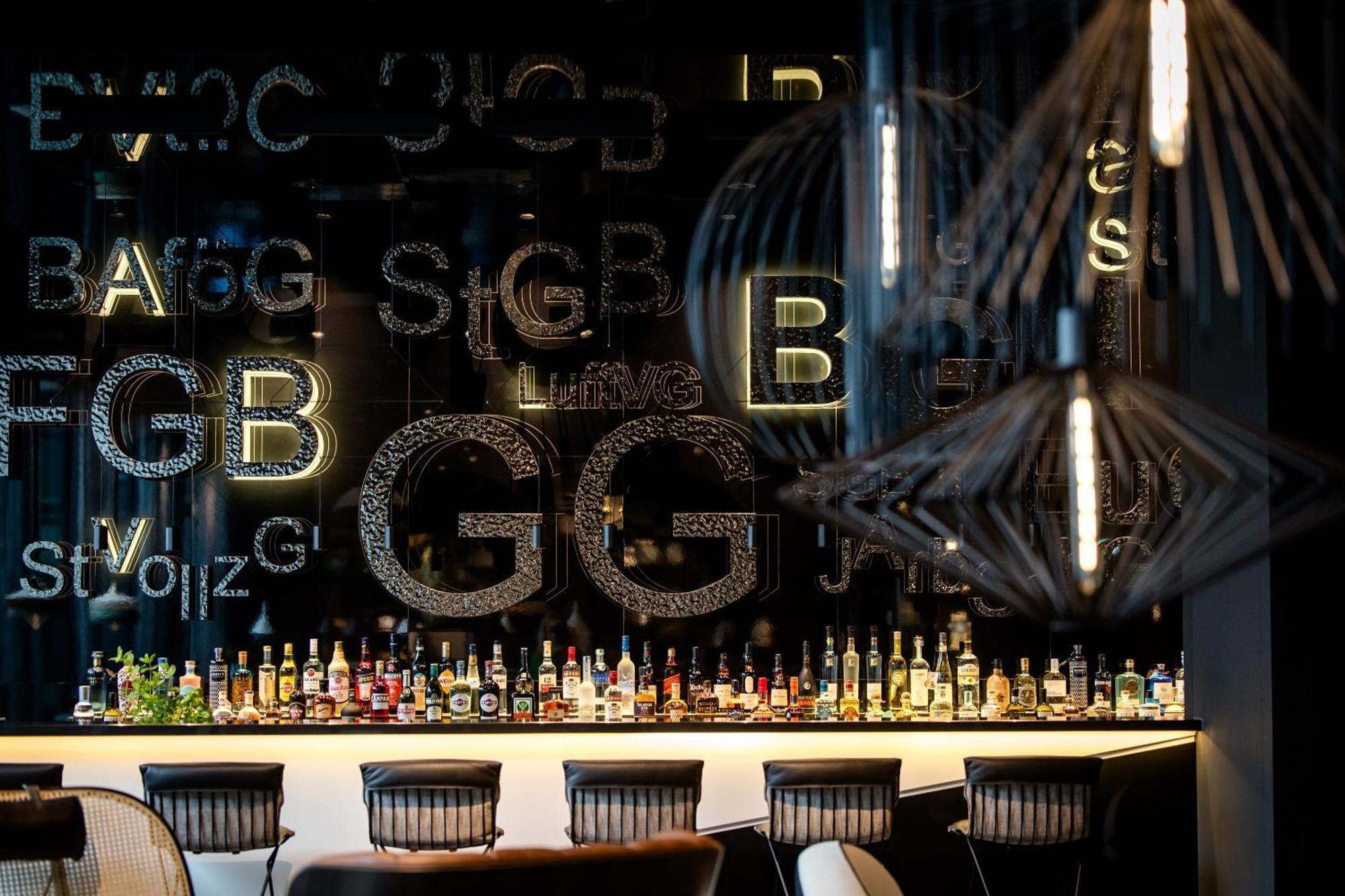 Motel One カールスルーエ エクステリア 写真
